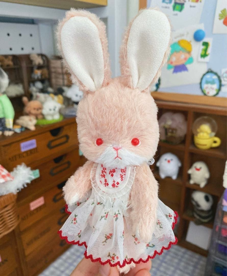 赤いお目目のベイビーバニーズ うさぎ ぬいぐるみ 海外作家様 ハンドメイド