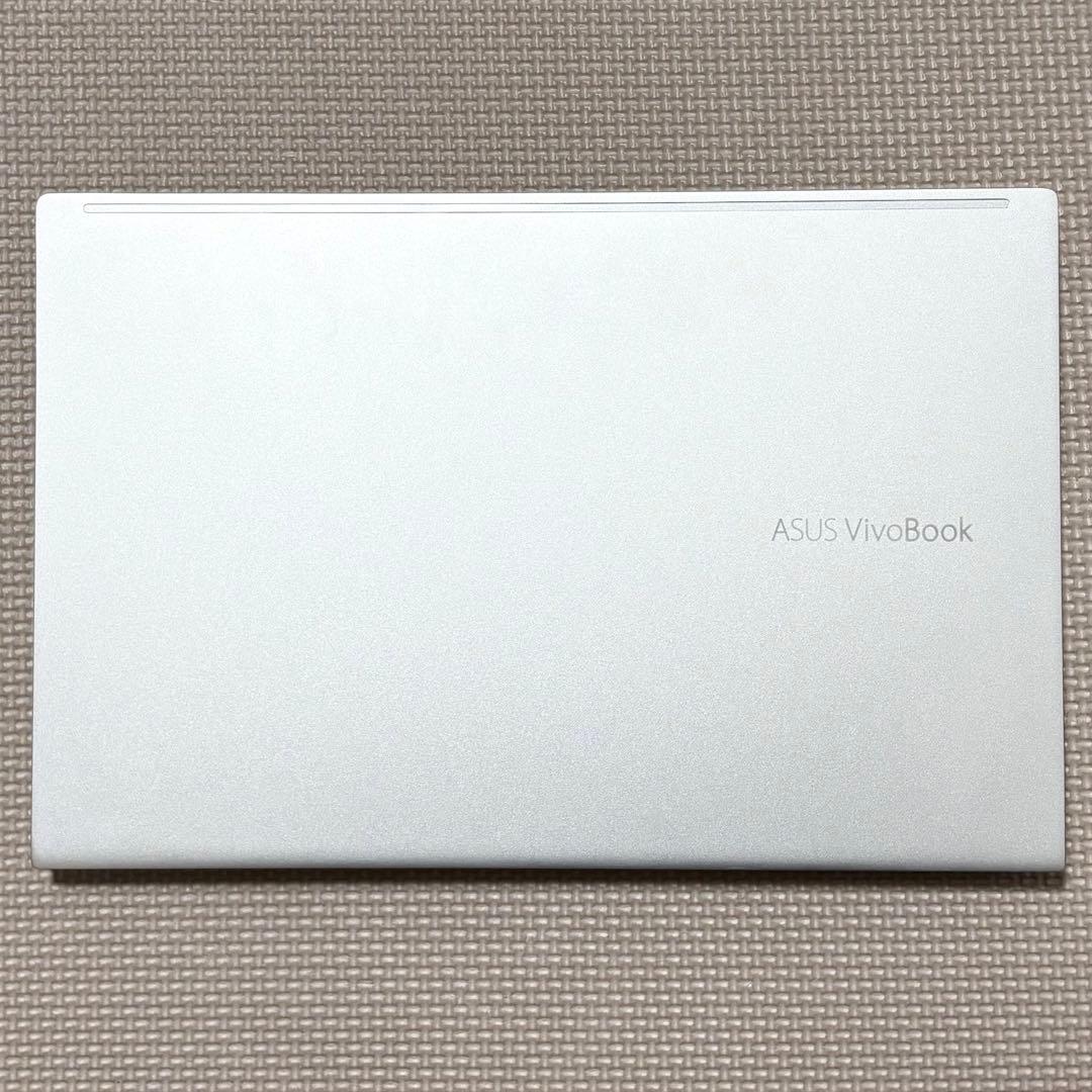 【美品】ASUS VivoBook 14【第11世代i5/8GB/512GB】
