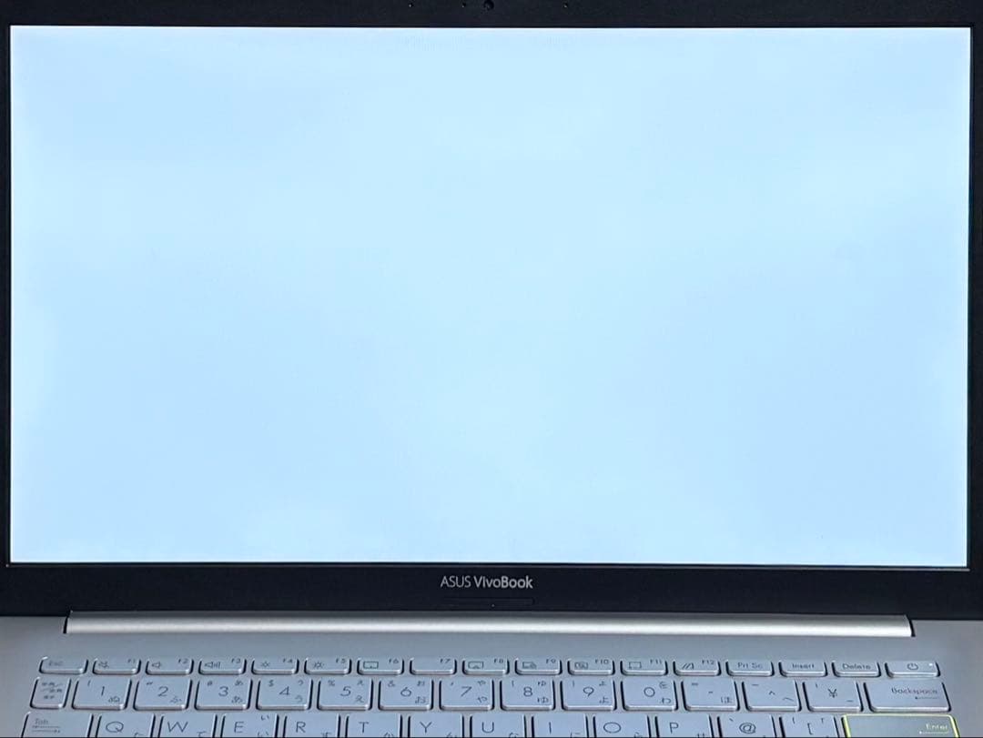 【美品】ASUS VivoBook 14【第11世代i5/8GB/512GB】