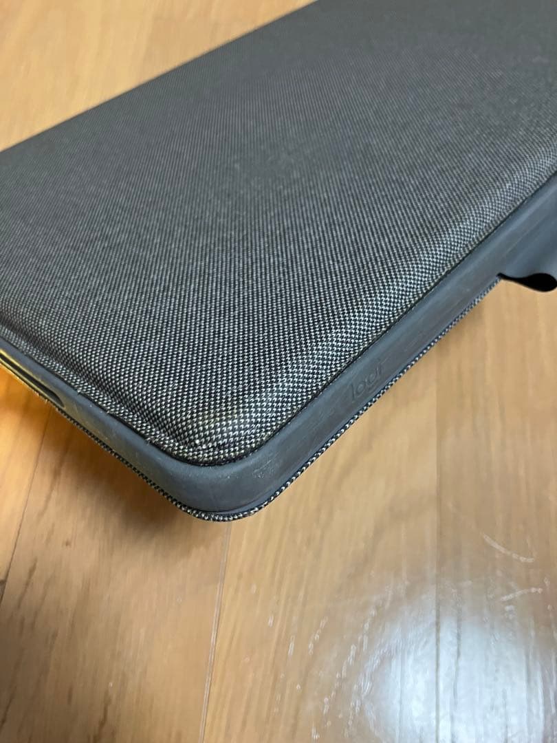 キーボード logicool Combo Touch for iPad M/N:YU0040