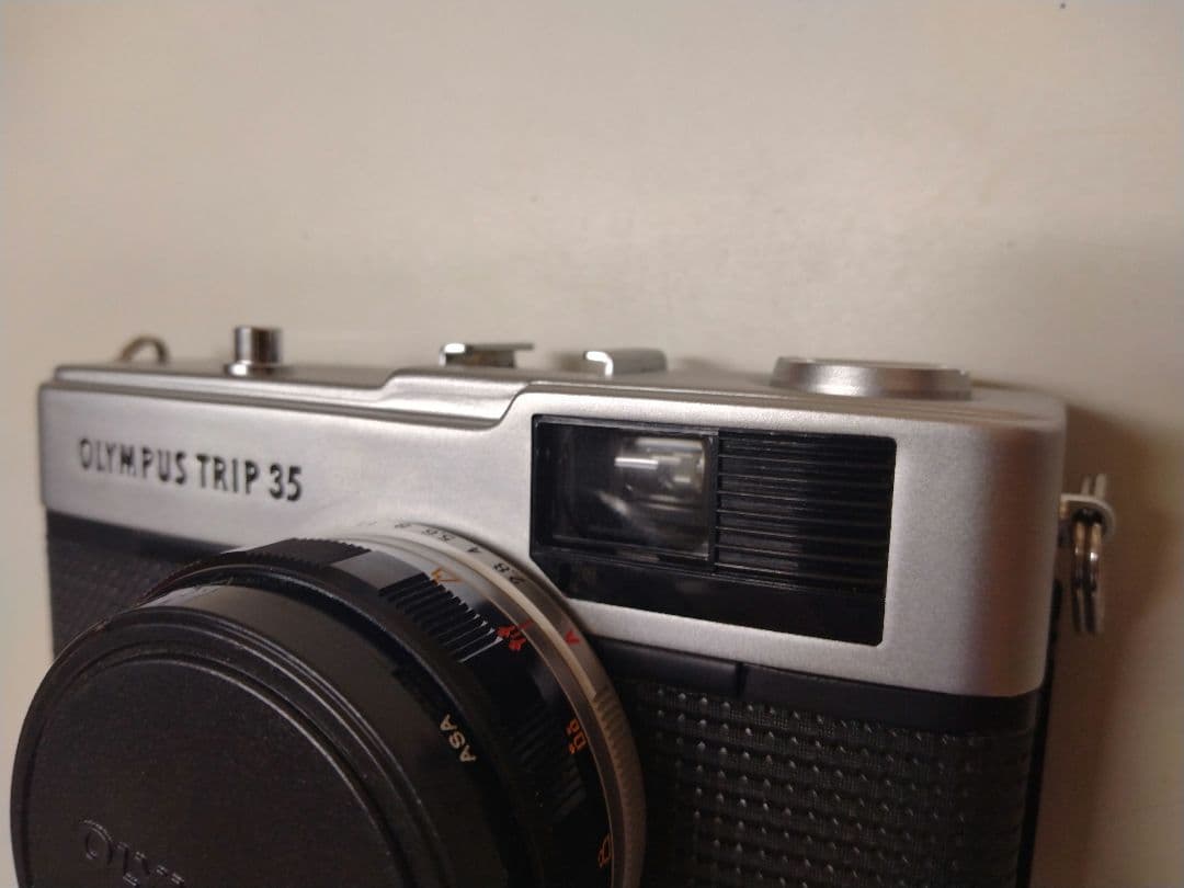 美品　OLYMPUS TRIP35 オリンパス　コンパクトフィルムカメラ
