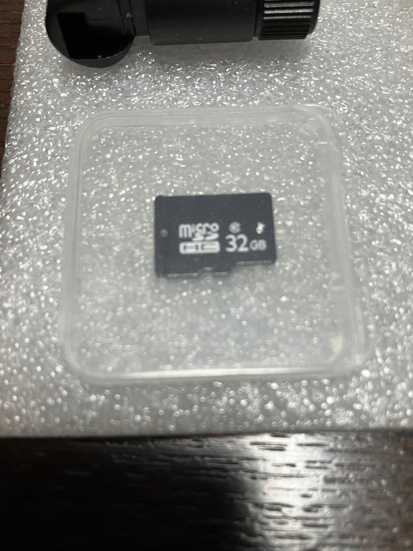 4G ソーラー　トレイル　カメラ　SIMカード　マイクロSD３２GB付き