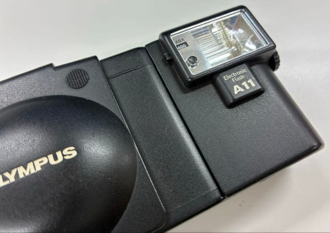 【ジャンク品】OLYMPUS XA2 コンパクトフィルムカメラ
