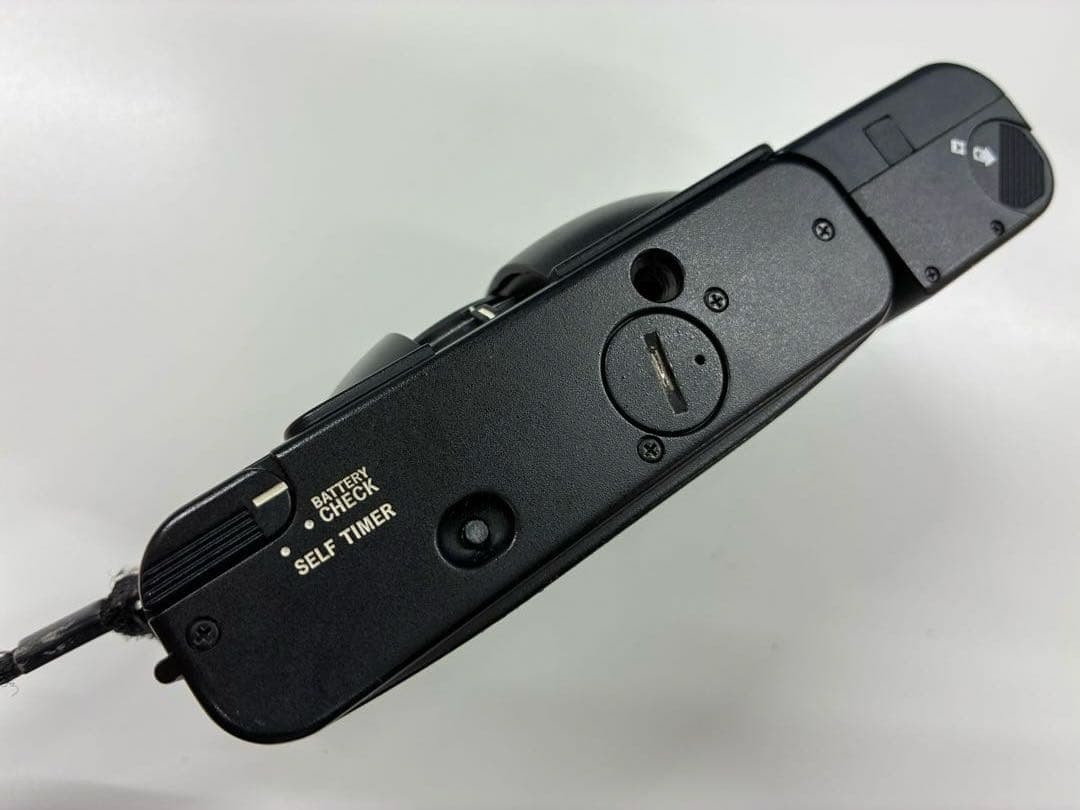 【ジャンク品】OLYMPUS XA2 コンパクトフィルムカメラ