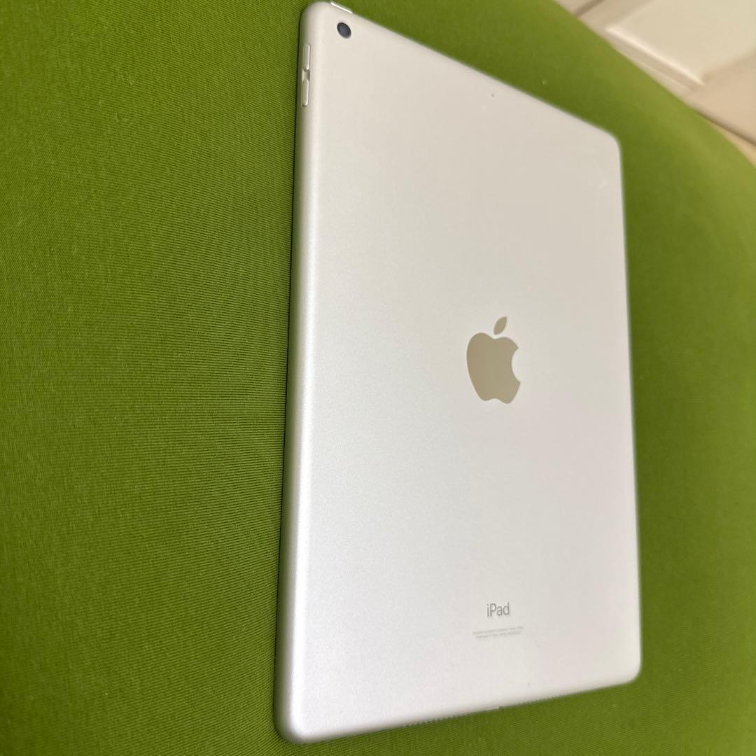 iPad第9世代64GB pen付き