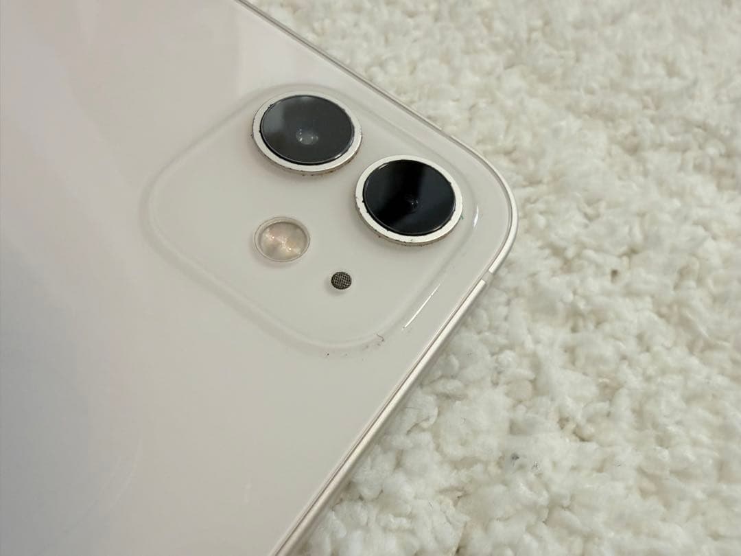Apple iPhone 12 ホワイト 本体（SIMフリー）