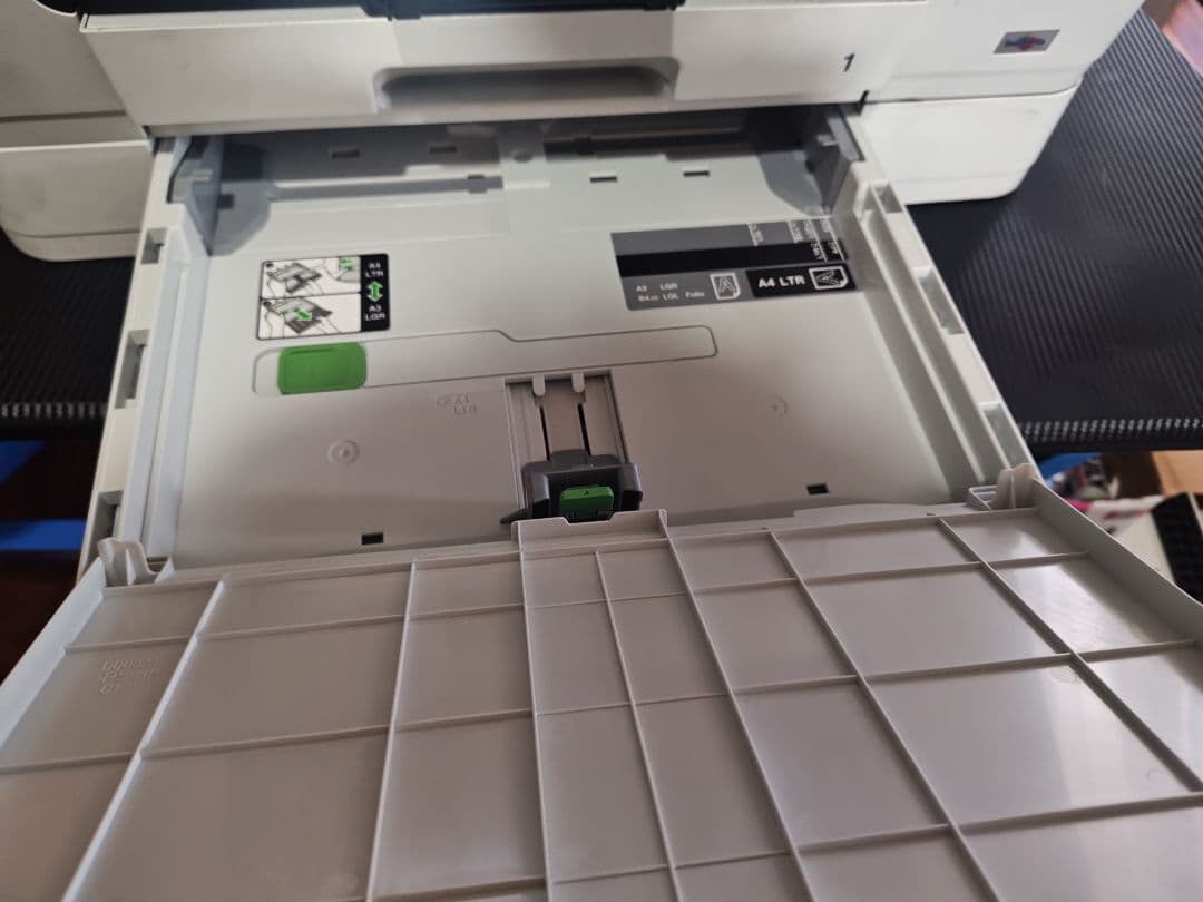 Brother MFC-J7300CDW インクジェットプリンター
