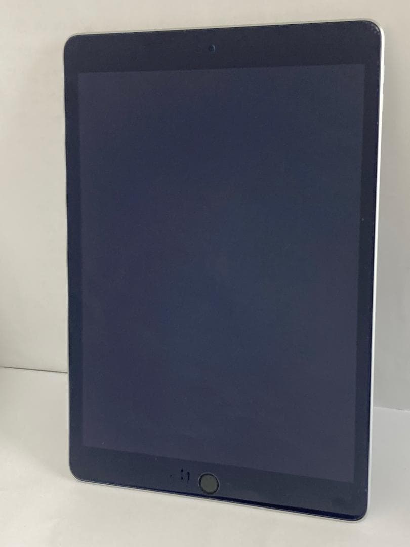 新品同様！Apple iPad 第9世代 64GB Wi-Fiモデル 10.2