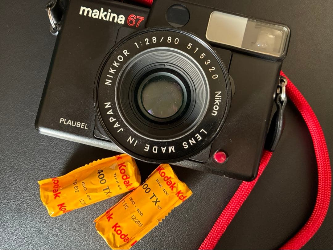 プラウベルマキナ67 Plaubel Makina 中判名機 フィルム2本付