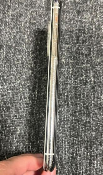 最終値下げ　iphone 11pro シルバー　256GB