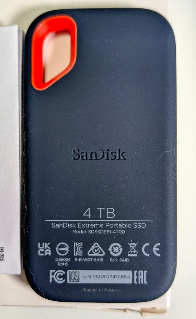 SanDisk SSD 4TB USB3.2Gen2 読出1050MB 防滴防塵