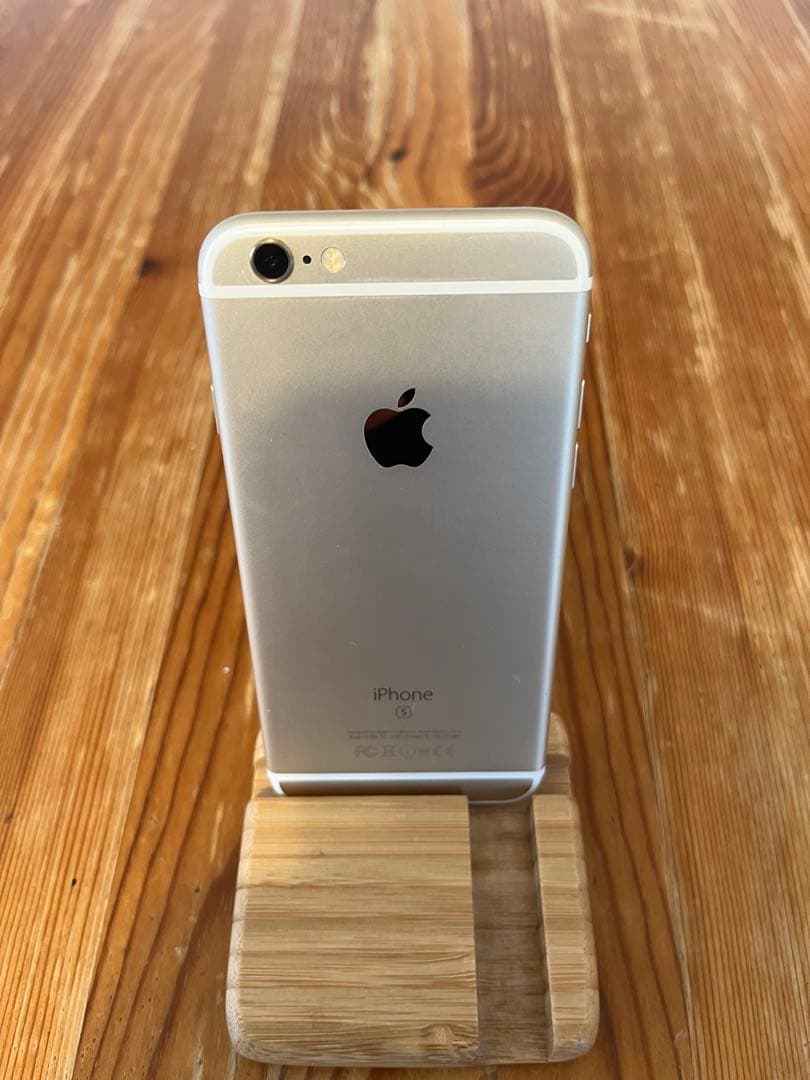 【美品】iPhone 6s 64GB SIMフリー バッテリー100% 初期化済