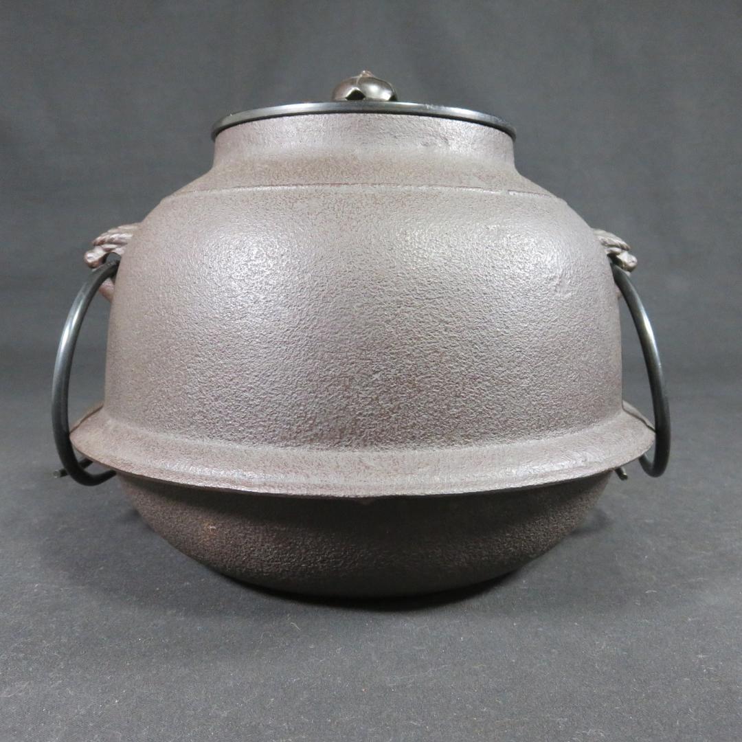 朝鮮風炉 真形釜 左兵衛作 木箱 共箱 茶道具 茶器 茶の湯