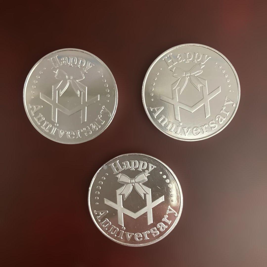 記念メダル　アニバーサリー記念日貨幣セット出し［純銀年銘板］3点セット　貨幣無し