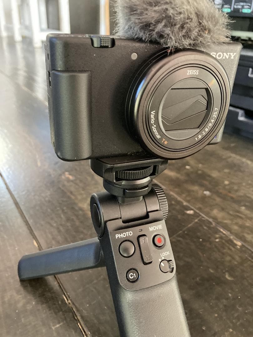 美品！SONY VLOGCAM ZV-1G ブラック グリップ付き