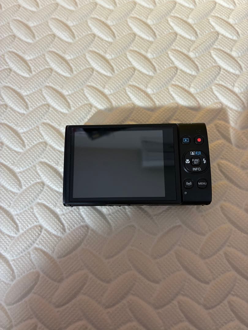 み*ん様 canon&キャノン　ixy650 デジタルカメラ