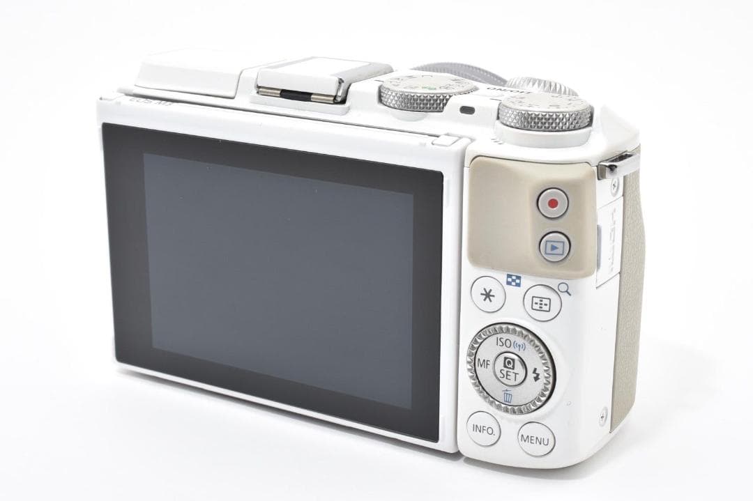 【美品】キヤノン Canon EOS M3 レンズキット★WIFi搭載★