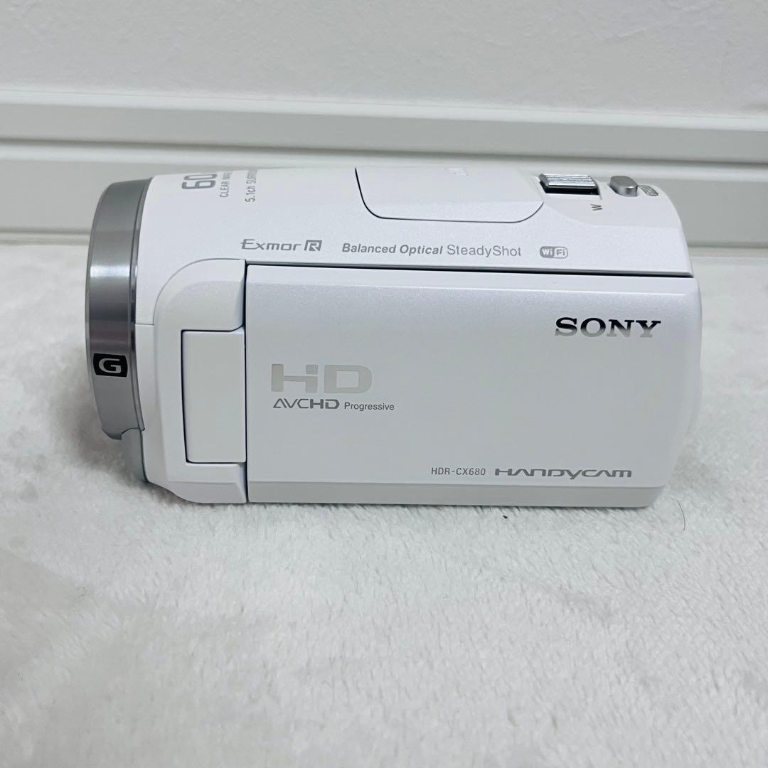 SONY ビデオカメラ HDR-CX680 ホワイト　バッテリーセット　付き