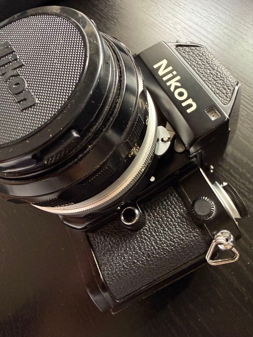 ニコンF2 50mmF1.4のレンズ付きです。