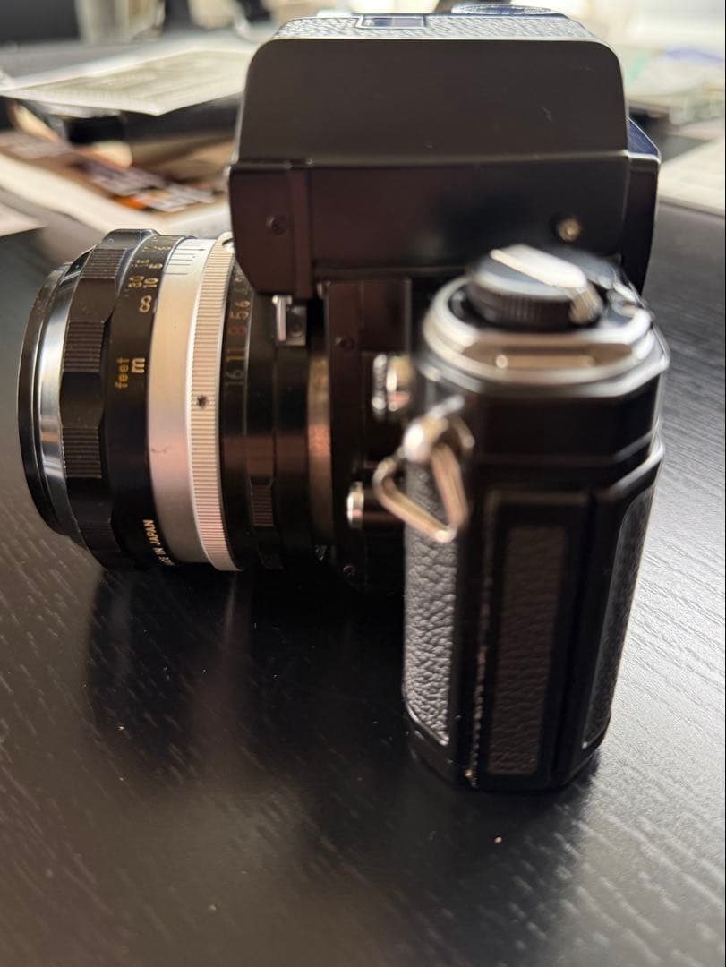 ニコンF2 50mmF1.4のレンズ付きです。