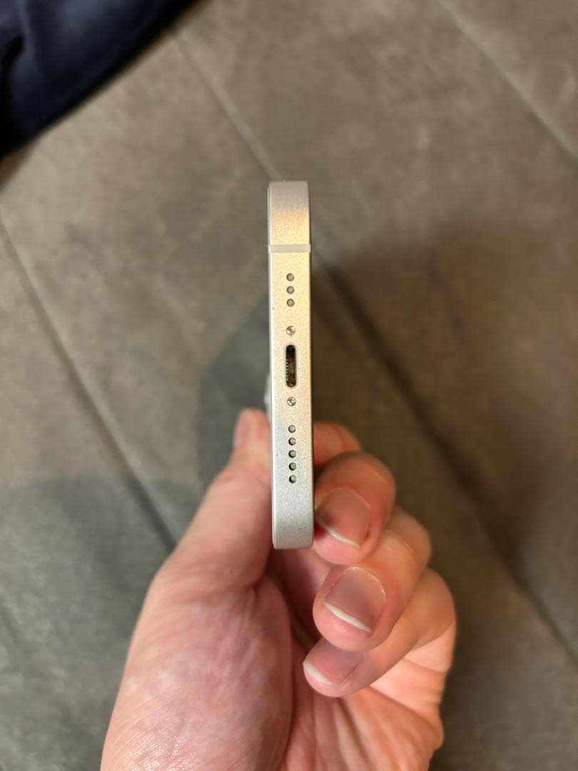iPhone13 128GB 88％