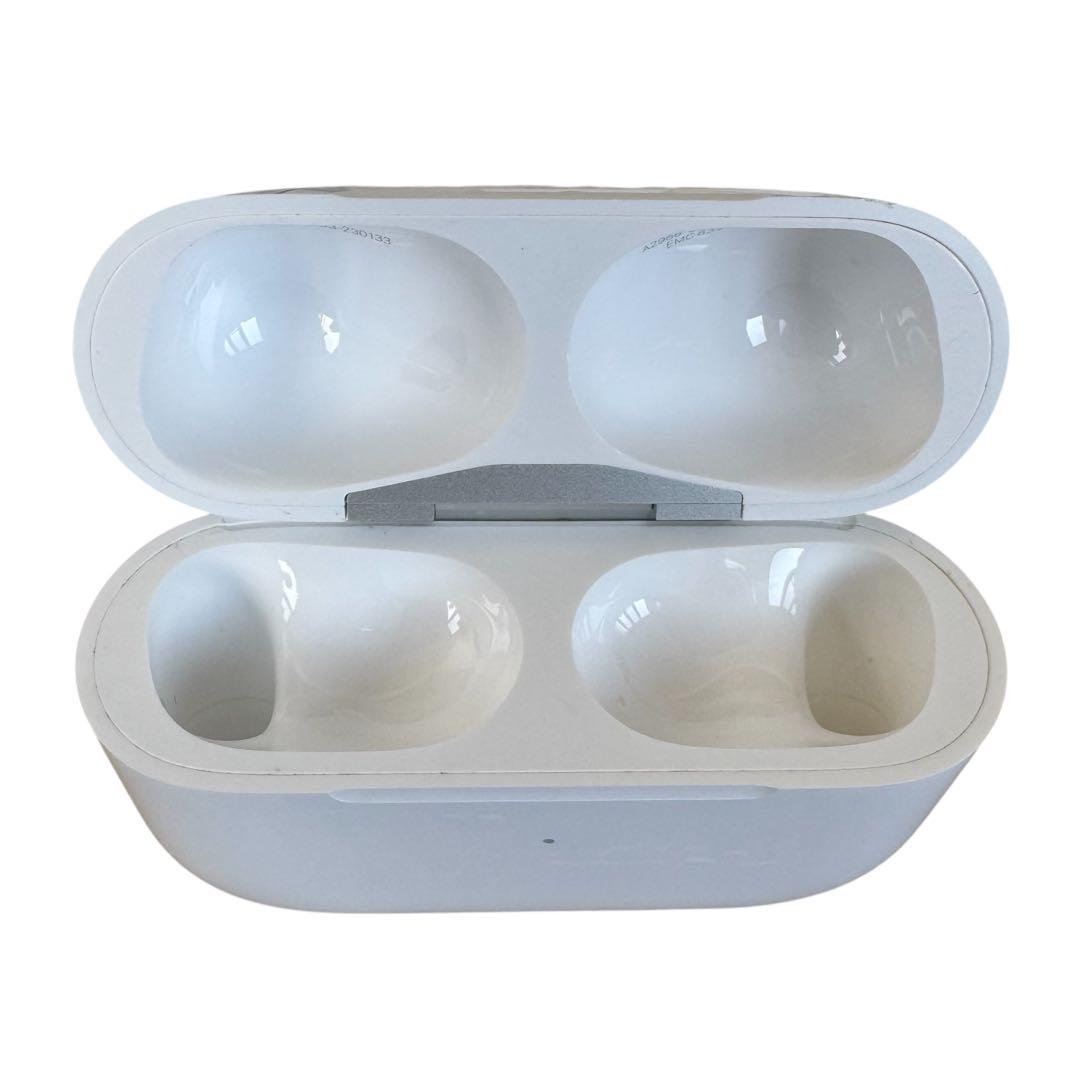 【美品】Apple AirPods Pro (第2世代) TypeC 充電ケース