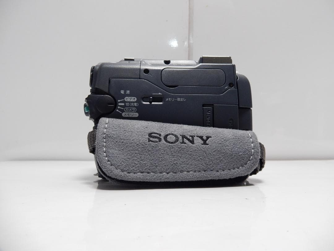 動作品　Mini DV　ソニーデジタルビデオカメラ　SONY DCR-TRV22