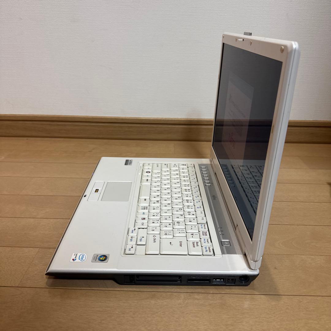 Fujitsu FMV BIBLO NF70U Windows ノートPC