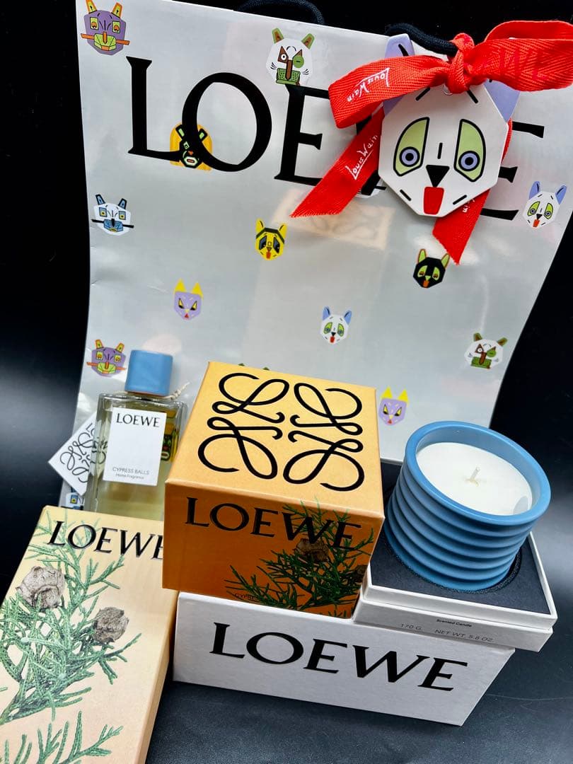 LOEWE ❣️アロマキャンドル セット 　　　　　　　サイプレスボール