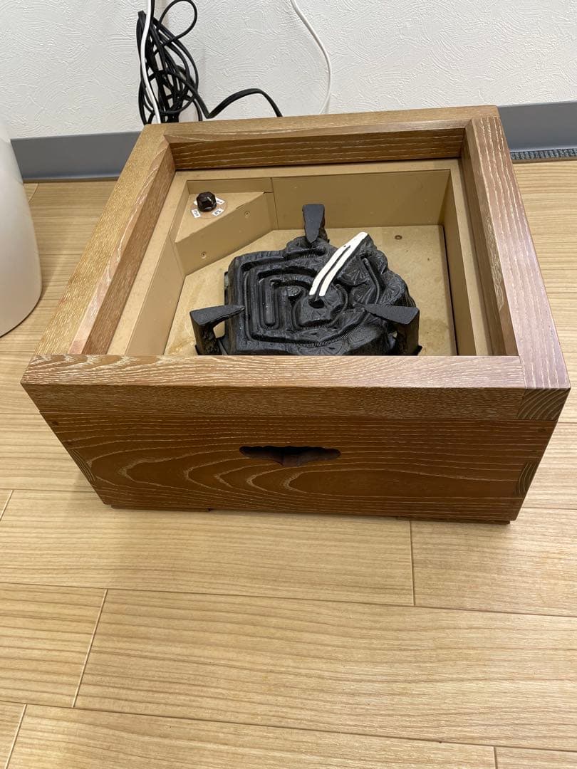 【茶道具の置炉、電熱器セット】