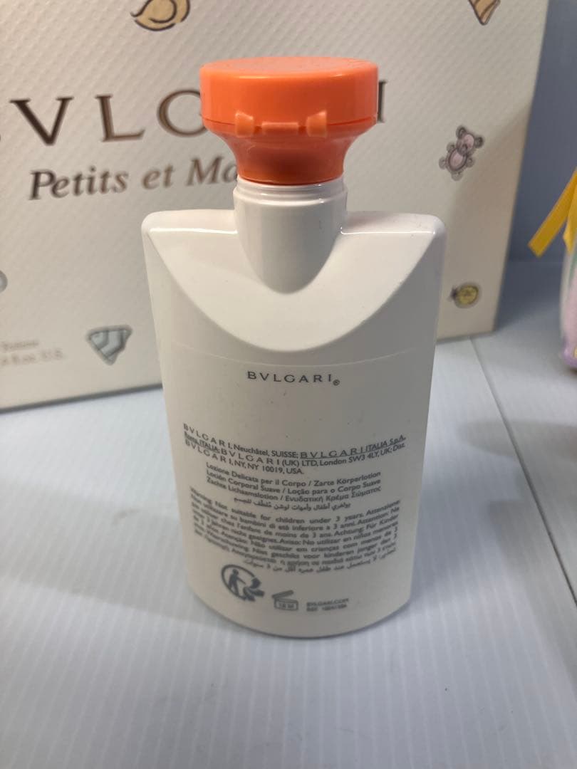 ブルガリ プチママン BVLGARI ポーチ/香水/乳液ギフトセット　美品！