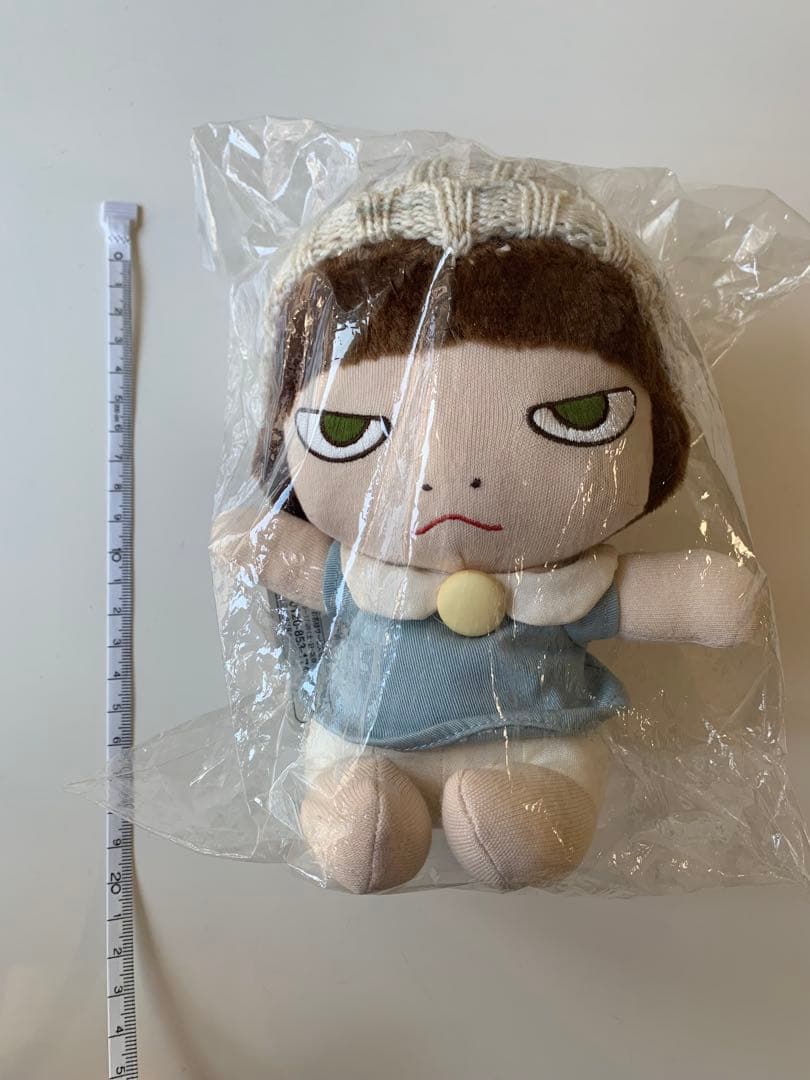 タグ付き！おんなのこ　奈良美智　Walk On Doll
