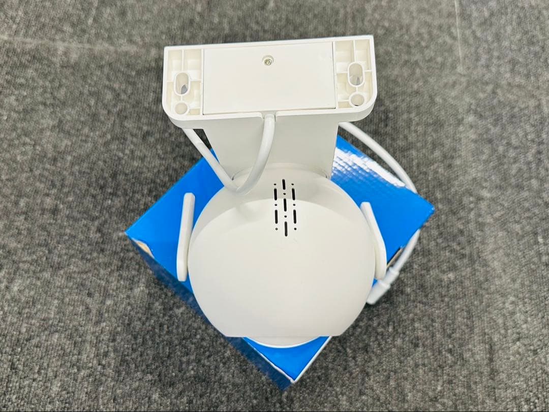 最新ワイヤレス防犯カメラ6台セット500万画素タッチパネル1TB HDD内蔵付き