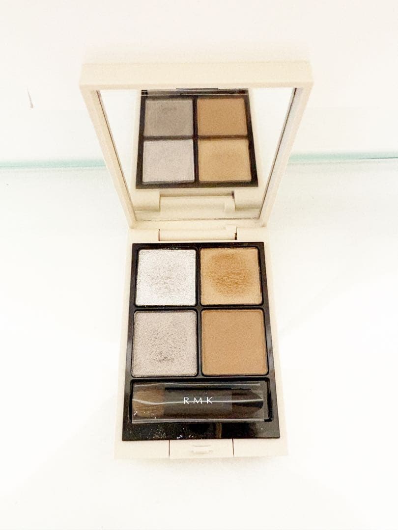 RMK シンクロマティックアイシャドウパレット