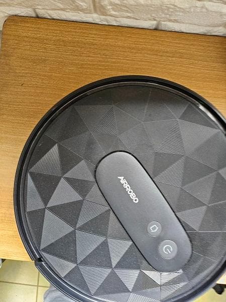 Y【中古品】ロボット掃除機AiRROBO P20