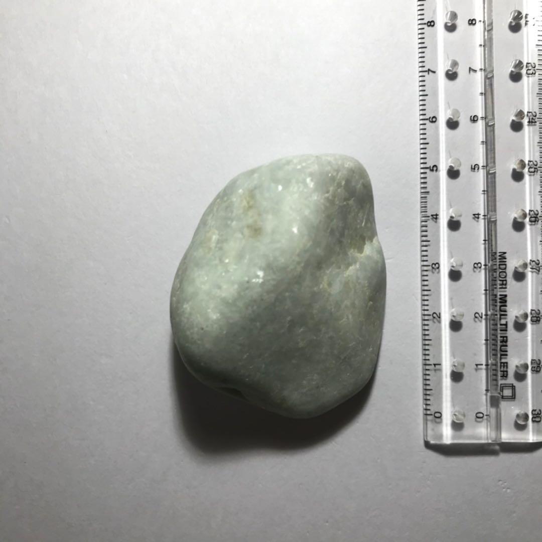 糸魚川翡翠原石【海岸】93g