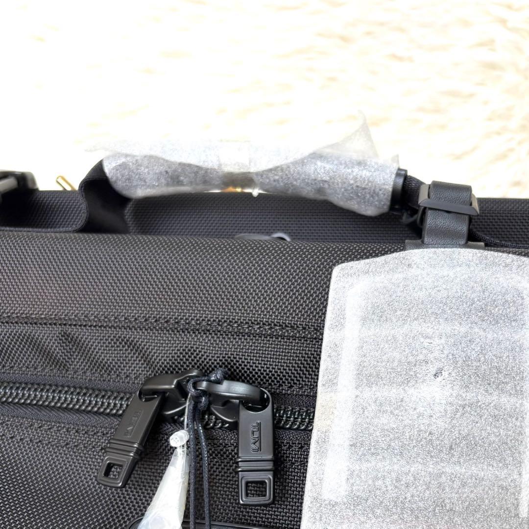【新品】TUMI トライ フォールド ガーメントケース 22133DH　ブラック