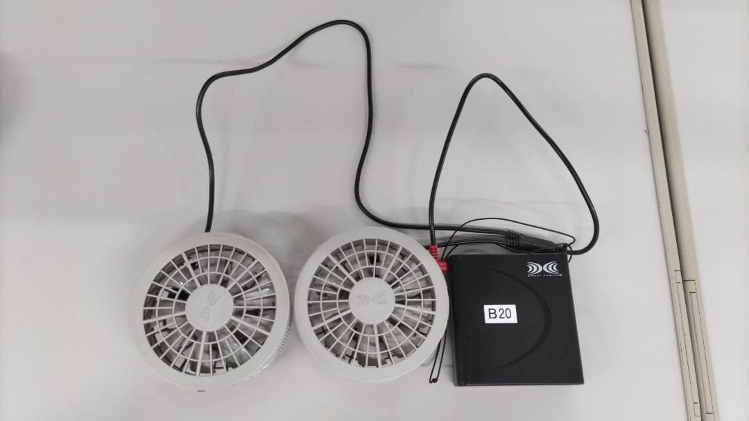 【㈱空調服】バッテリー＋充電器＋ケーブル＋ワンタッチファン