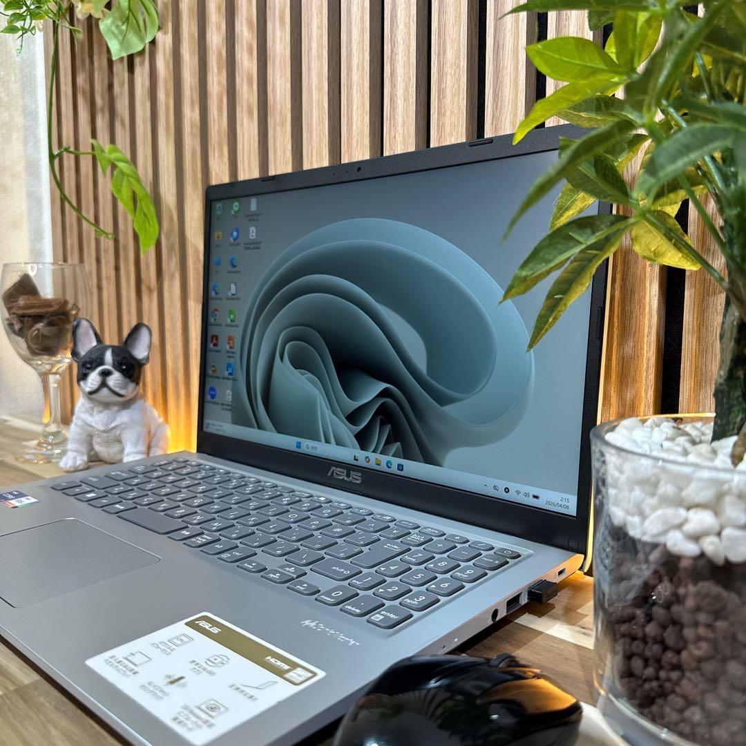準美品‼️ASUS☘️最高峰i7☘メモリ16GB☘SSD512GB☘️ノートパソコン
