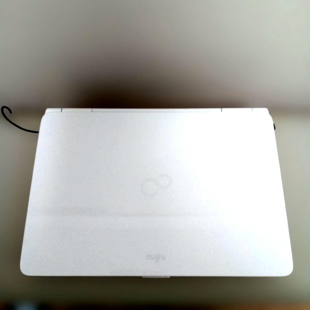 超綺麗 富士通AH550/5A 　Windows11officeノートパソコン
