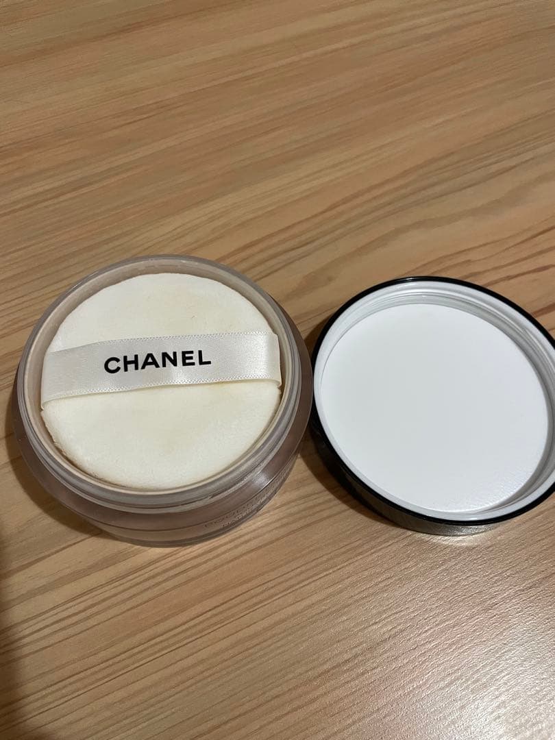 フェイスパウダー CHANEL POUDRE UNIVERSELLE LIBRE 30g 20