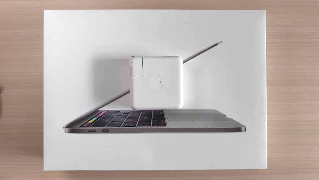 Apple MacBook Pro 2019 13インチ 256GB