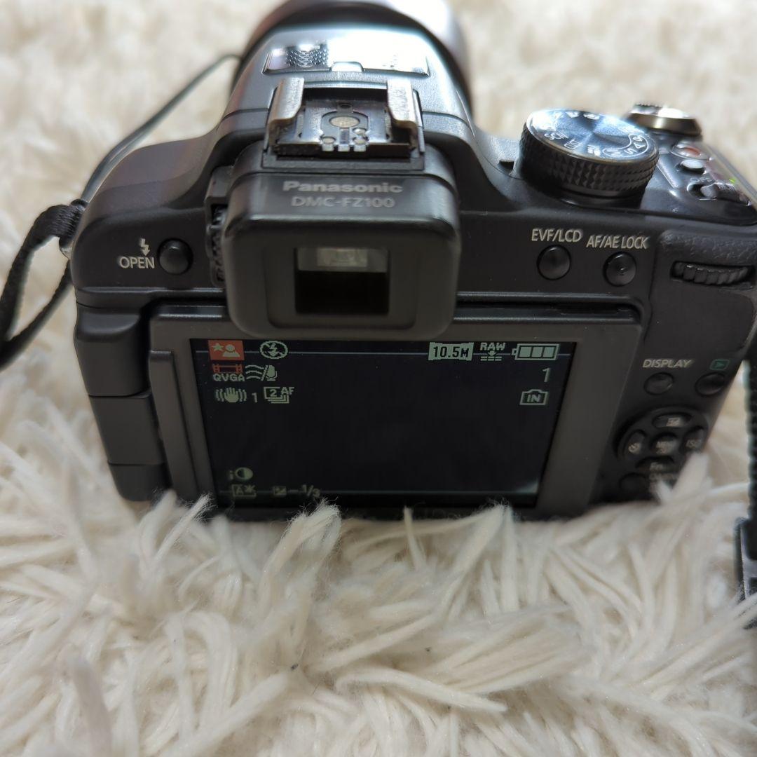 パナソニック　LUMIX　DMC-FZ100 デジタルカメラ　Panasonic