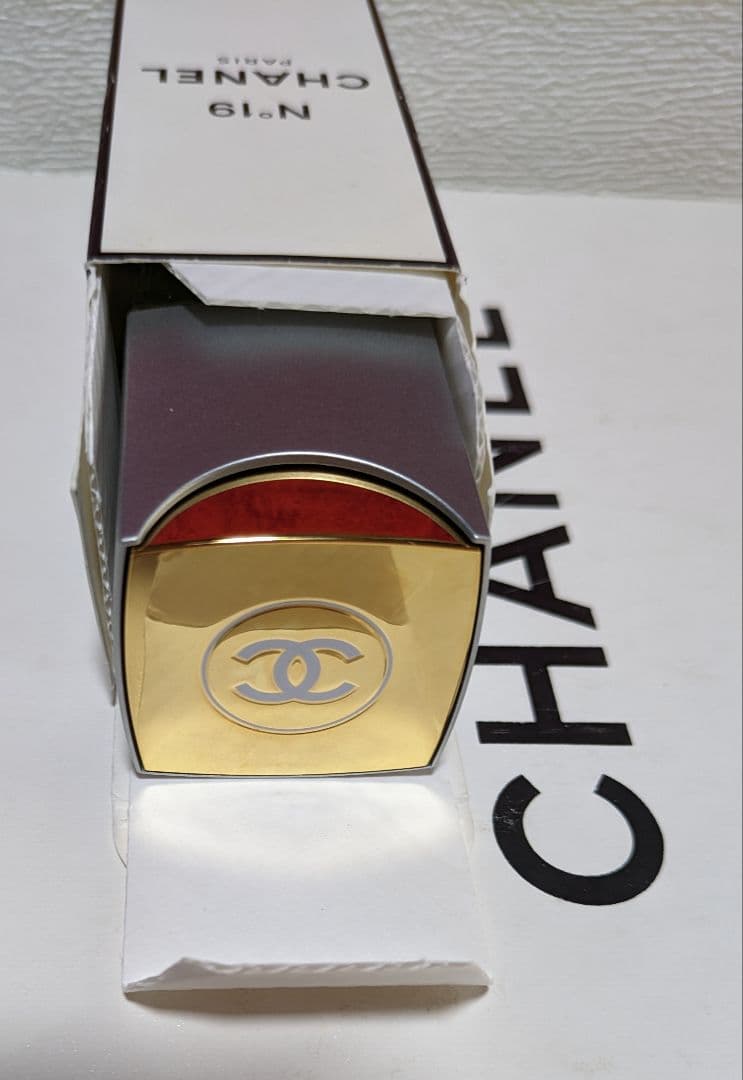 【CHANEL】No19オードトワレ100ml