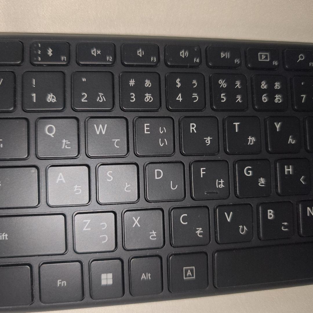 Microsoft Designer Compact Keyboard 本体