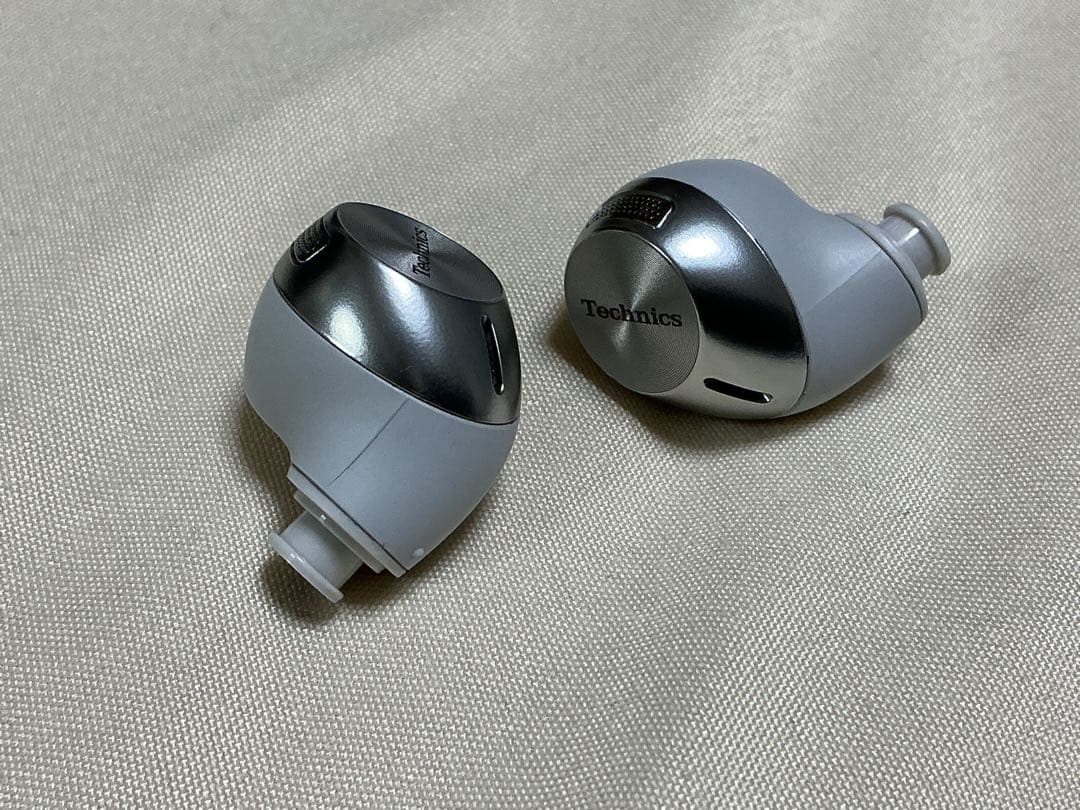 【美品】Technics EAH-AZ40M2 ワイヤレスイヤホン シルバー