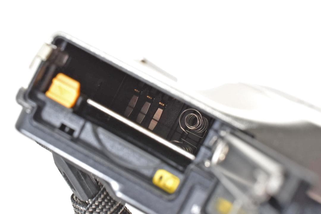 Nikon COOLPIX S8200 ゴールド #8023