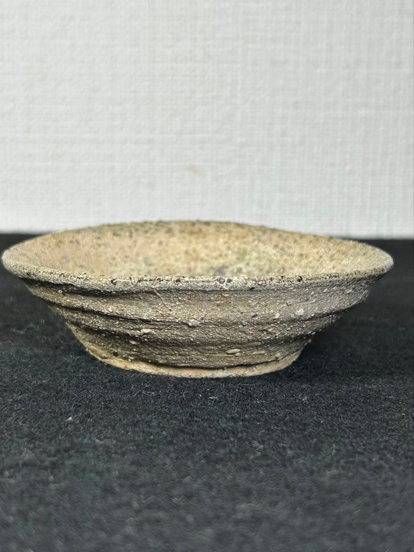 常滑焼　山茶碗　小皿 《鎌倉期〜室町期》