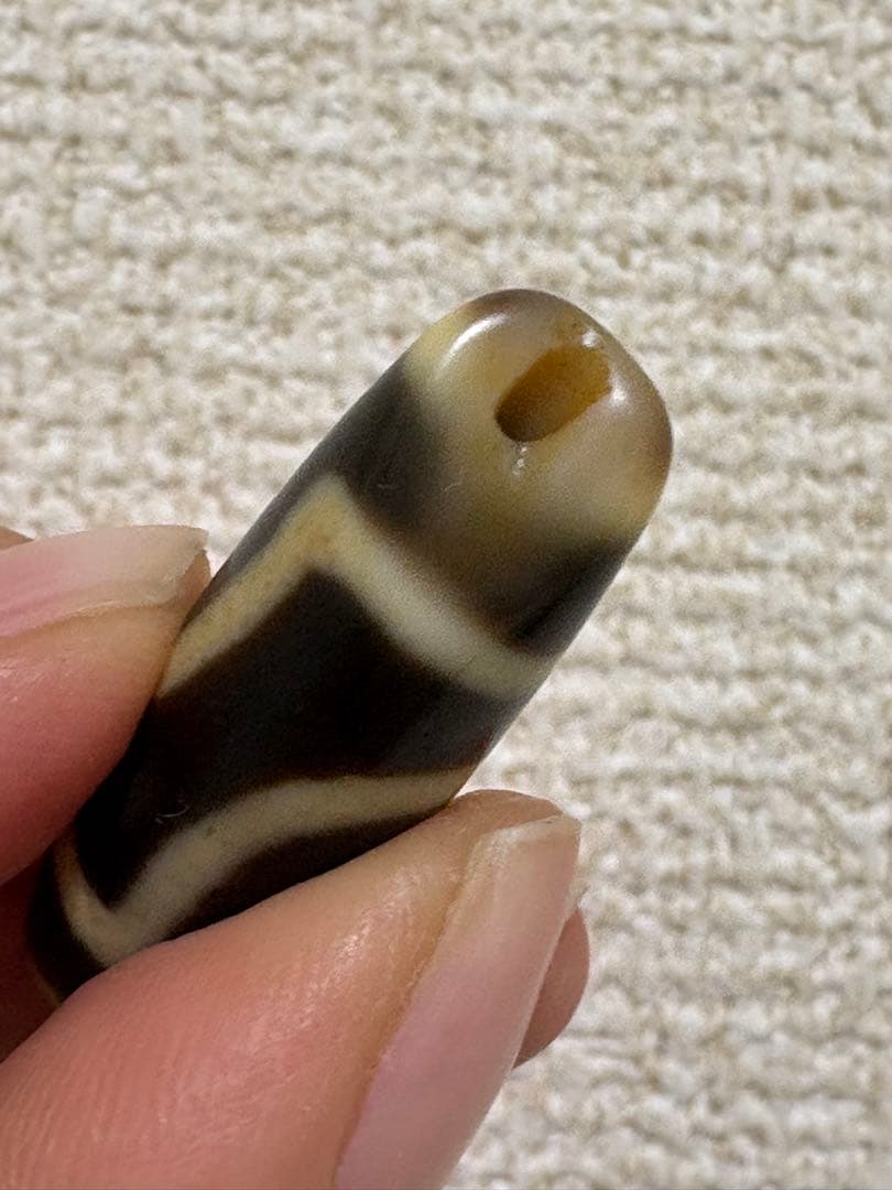 チベットジービーズ 二眼天珠 守護石 Dzi beads