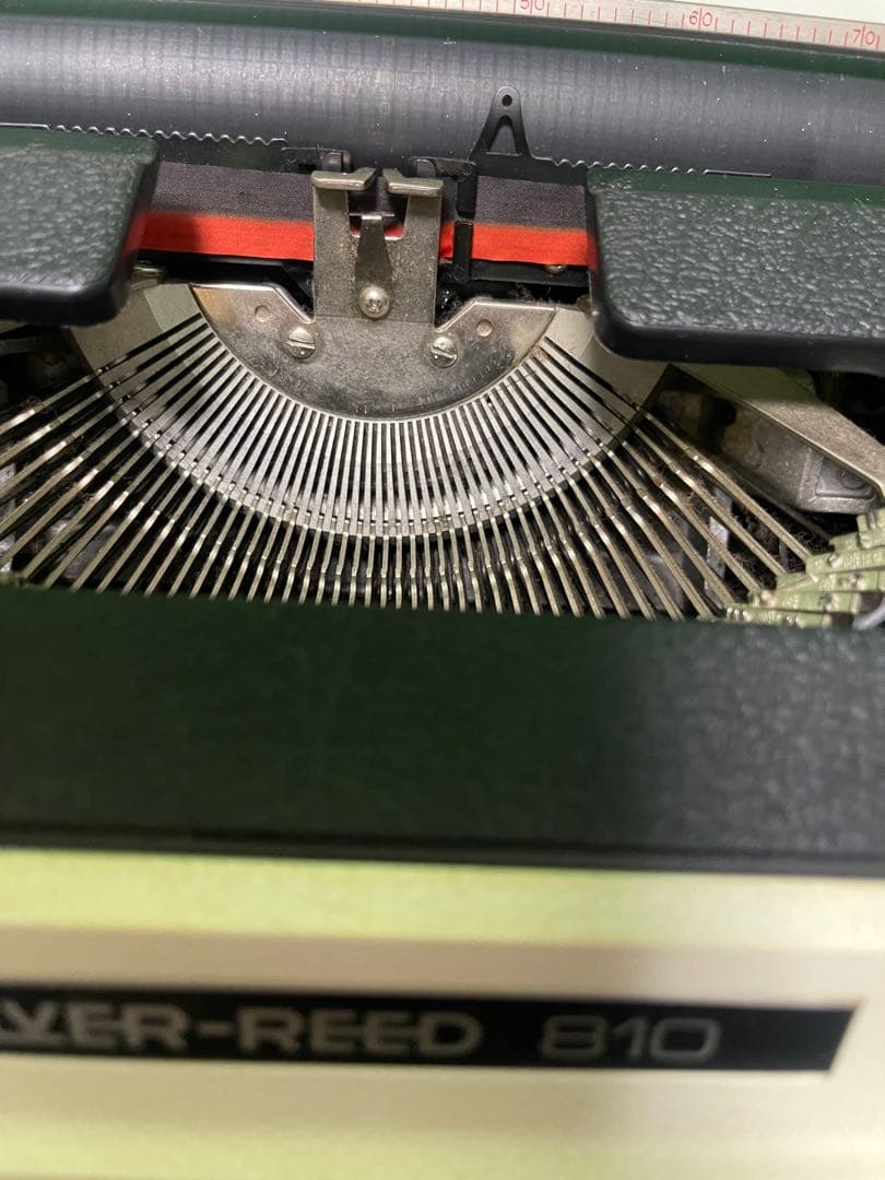 Silver-Reed 810 タイプライター　ジャンク